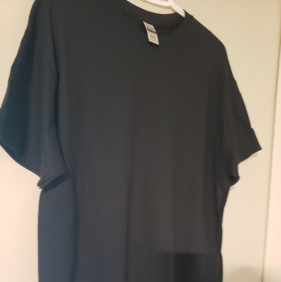 shirt 👕 - Picture 3 of 7